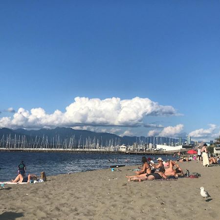 Heart Of Kitsilano Area,5 Mins Walk To Kits Beach,No Share With Other People Stay Vancouver Eksteriør bilde